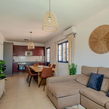 Rubicon Ii By Tenerifesummervillas Villa Playa Blanca